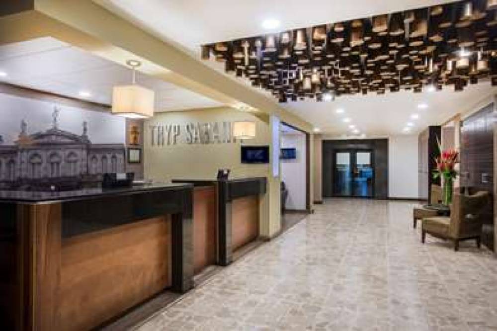 Tryp San Jose Sabana 6