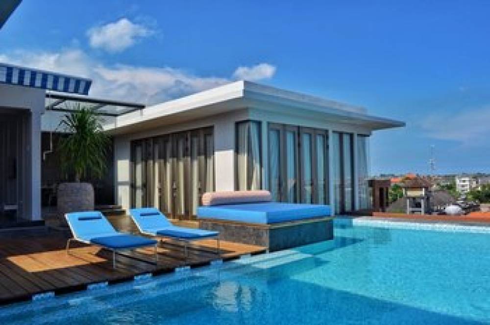 TS SUITES SEMINYAK 9