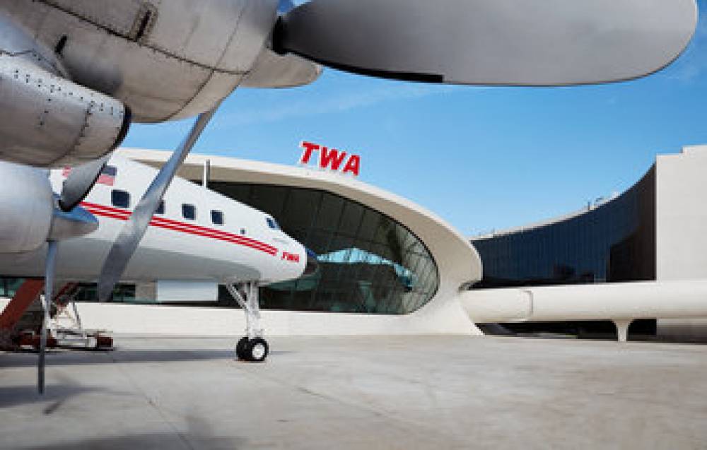 TWA HOTEL 10