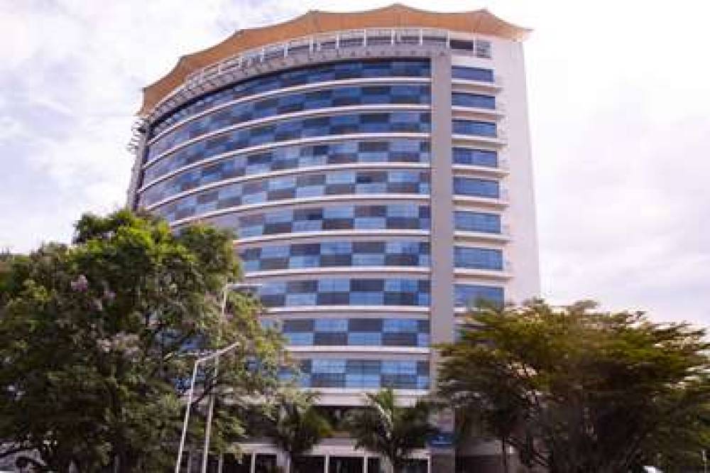 UBUMWE GRANDE HOTEL 2