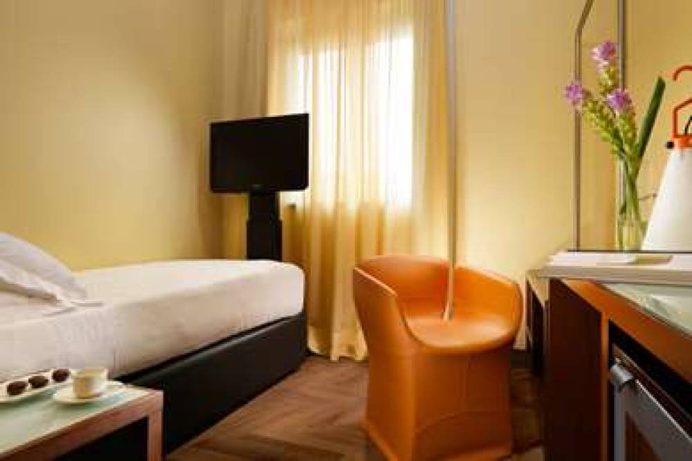 UNAHOTELS MEDITERRANEO MILANO 6