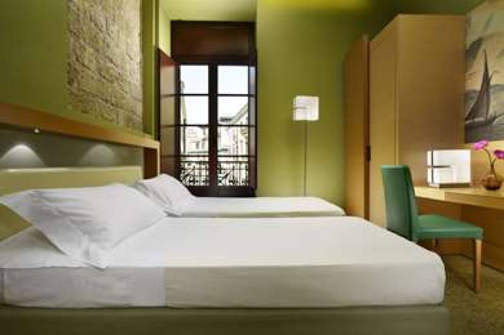 UNAHOTELS NAPOLI 10