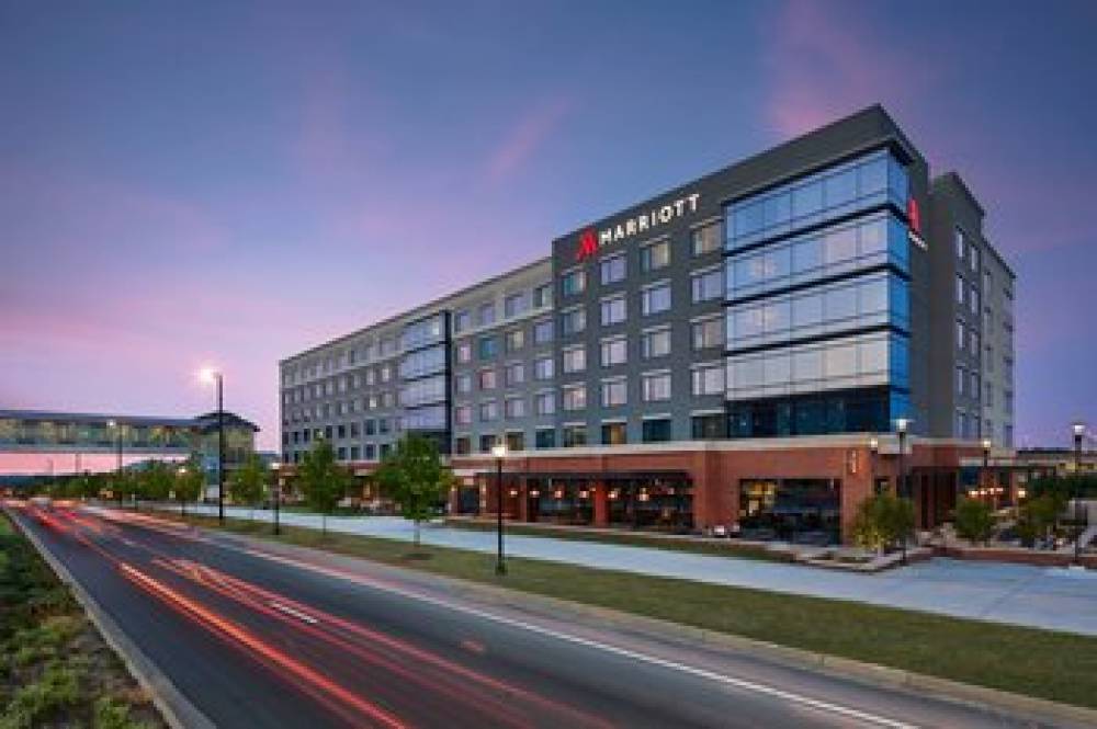 UNC Charlotte Marriott Hotel And Conference Center 3