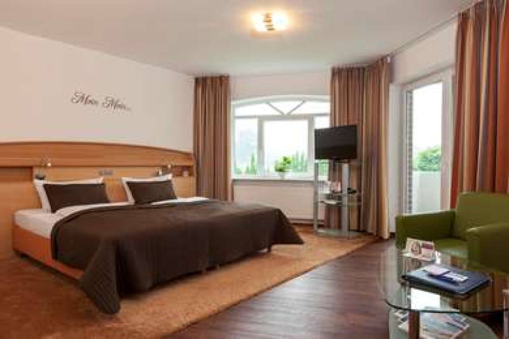 UPSTALSBOOM LANDHOTEL FRIESLAN 10