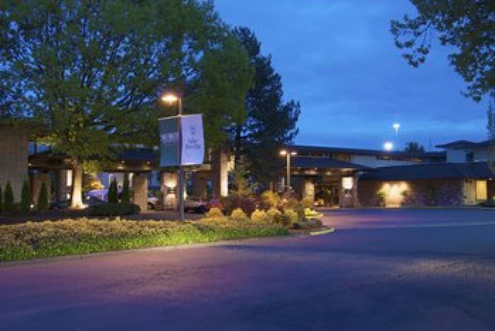 Valley River Inn 4