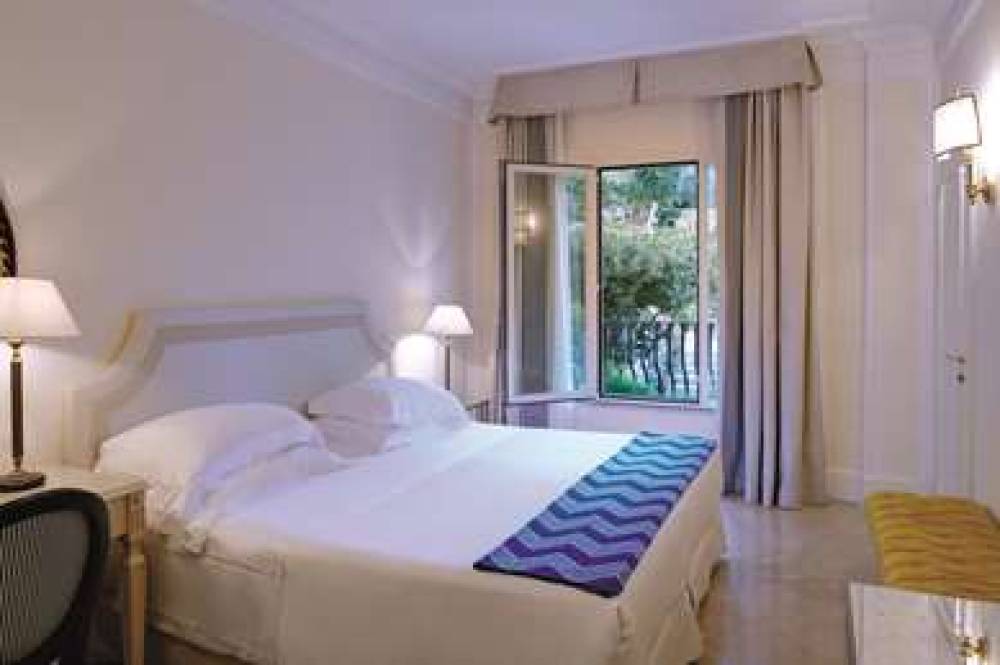 Villa Sant Andrea A Belmond Hotel Taormina Mare 4