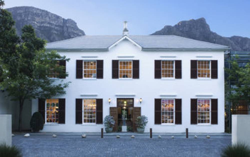 Vineyard Hotel 1