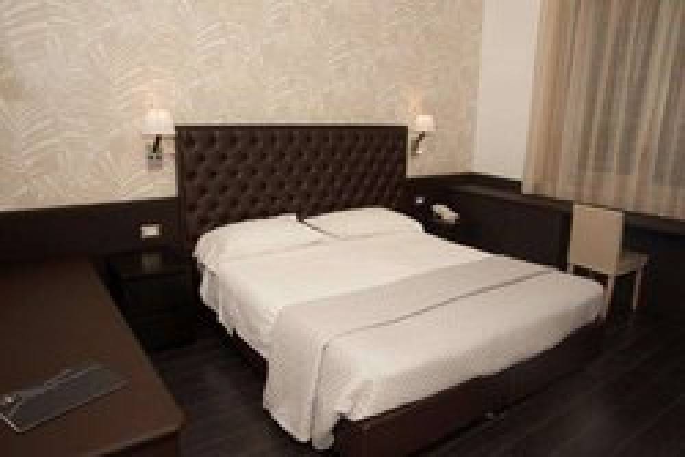 VIVAHOTEL AVELLINO 3