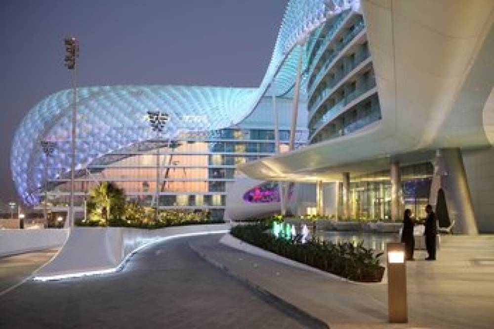 W Abu Dhabi Yas Island 8