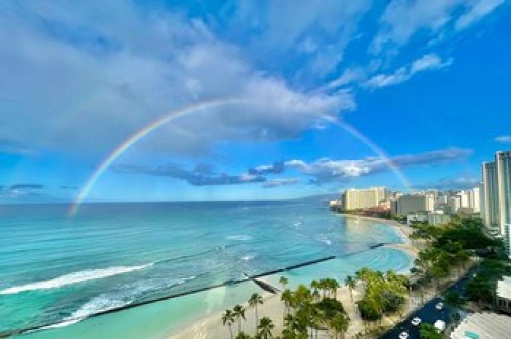 Waikiki Beach Marriott Resort And Spa 1