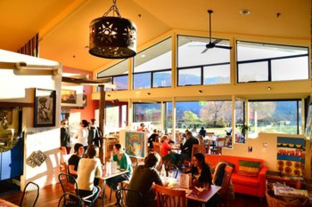 WANAKA HOTEL 5