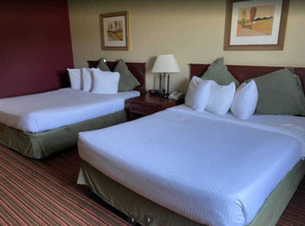 WICHITA WEST INN AND SUITES 6