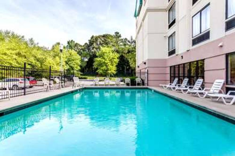 Wingate By Wyndham Atlanta/Six Flags Austell 6