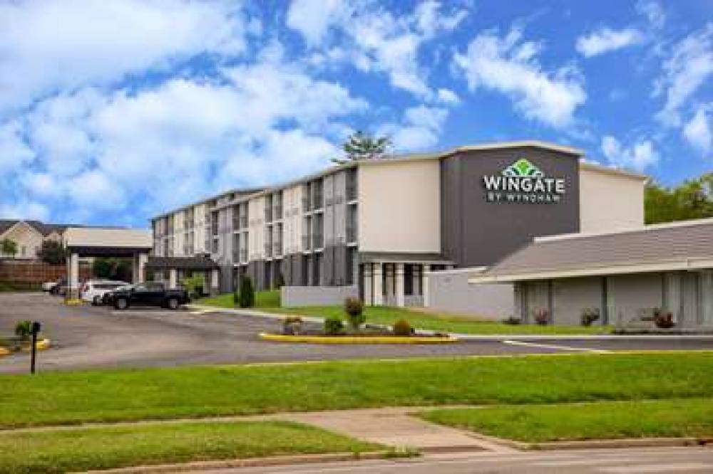 WINGATE BY WYNDHAM BLOOMINGTON 3