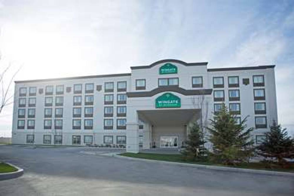 WINGATE BY WYNDHAM CALGARY AIRPORT 1