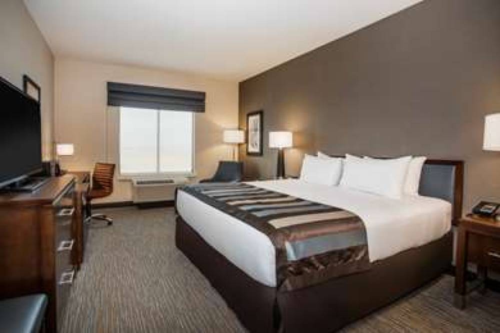 WINGATE BY WYNDHAM DENVER AIRPORT 5