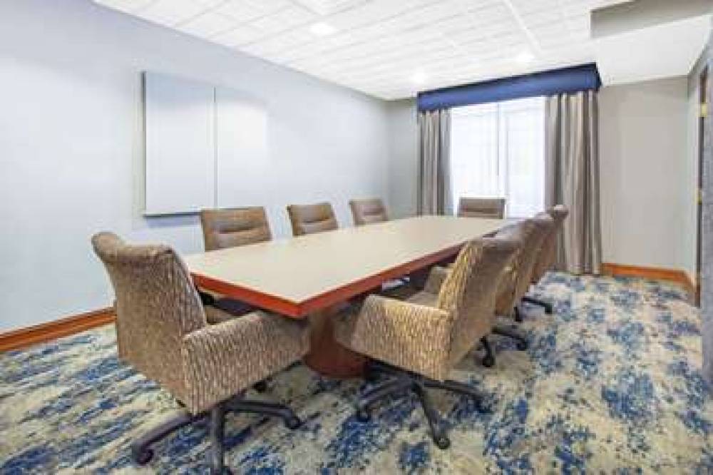 Wingate By Wyndham Indianapolis Airport Plainfield 1