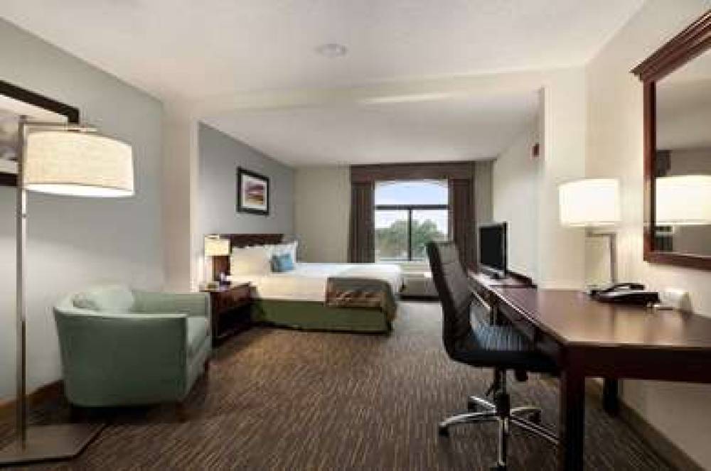 Wingate By Wyndham Round Rock Hotel & Conference Center 5