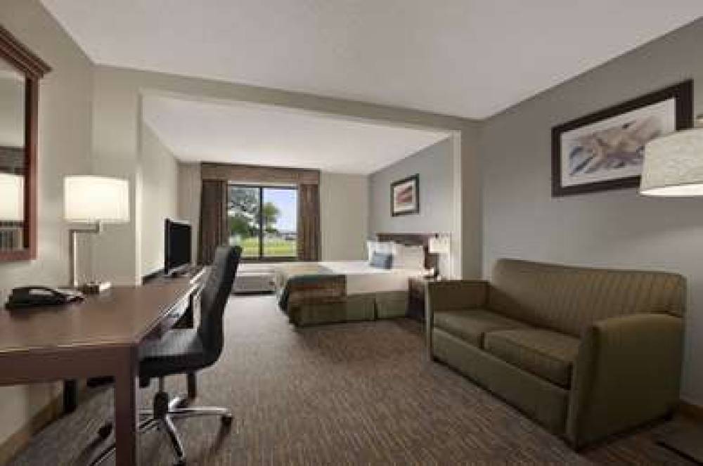 Wingate By Wyndham Round Rock Hotel & Conference Center 6