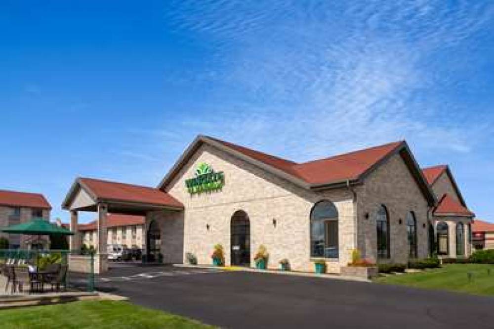 WINGATE BY WYNDHAM WISCONSIN DELLS 5