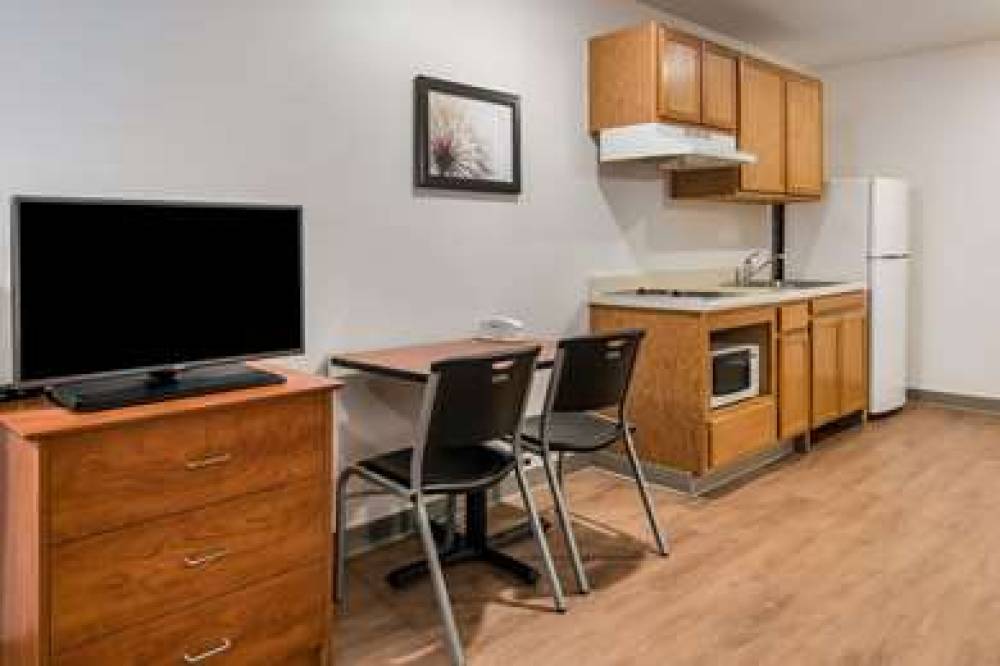 WOODSPRING SUITES ABILENE 9