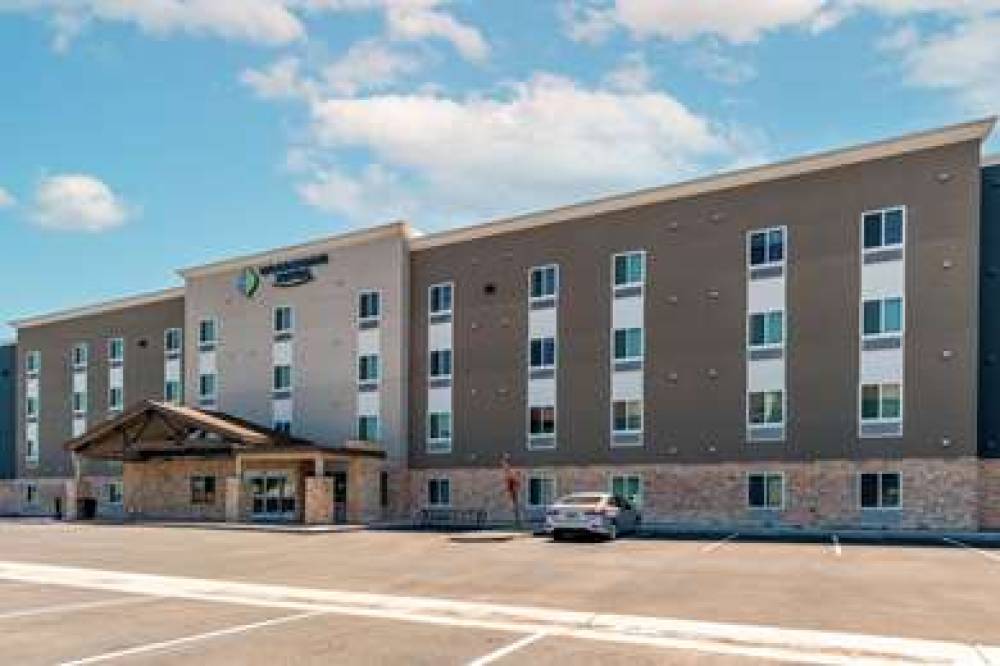 WOODSPRING SUITES BAKERSFIELD  AIRP 1