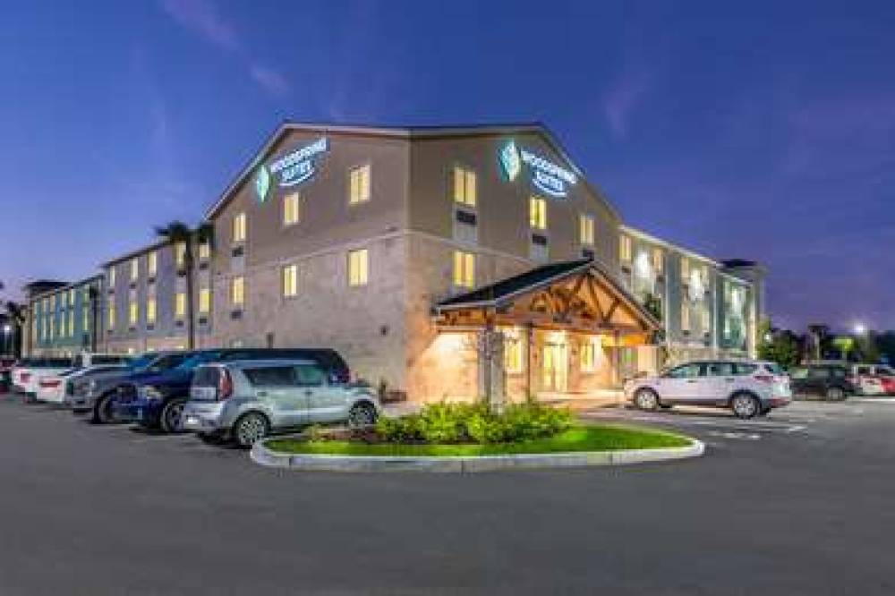 WOODSPRING SUITES BRADENTON 4