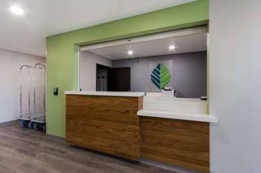 WOODSPRING SUITES CHANDLER AIRPORT 6