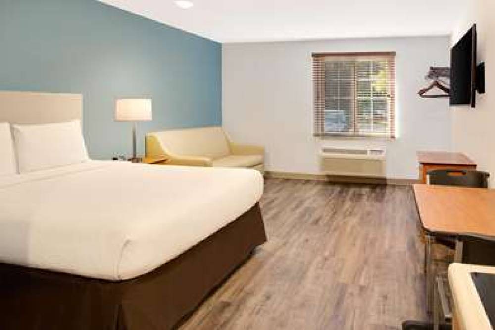 WOODSPRING SUITES CHARLOTTE SHELBY 9