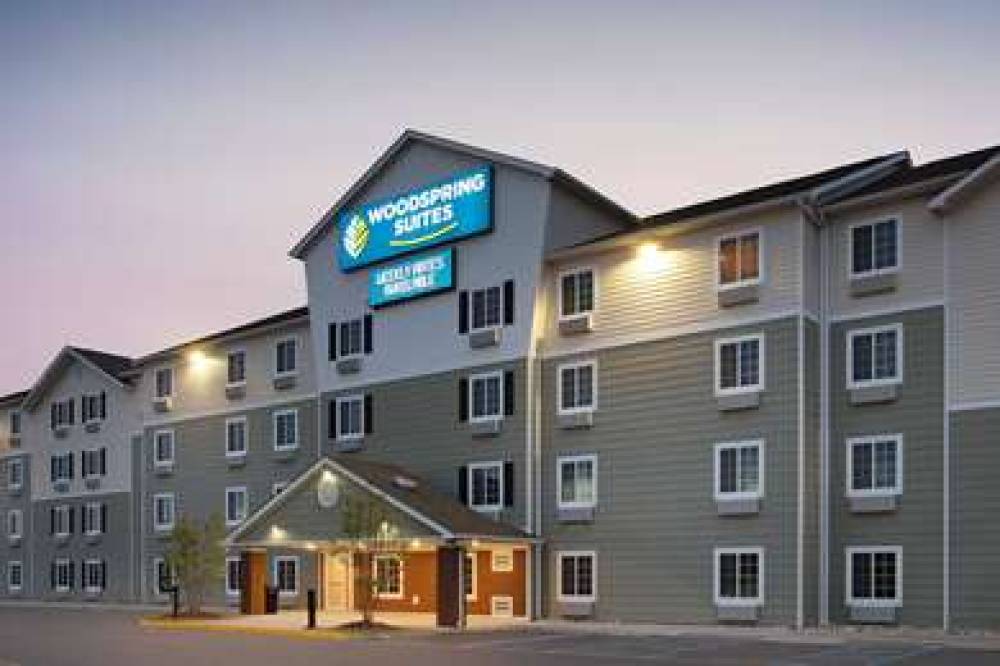 WOODSPRING SUITES CHESAPEAKE-NORFOL 3