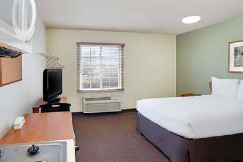 WOODSPRING SUITES CINCINNATI FAIRFI 7