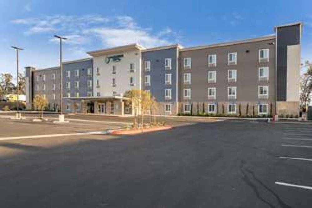 WOODSPRING SUITES COLTON 2