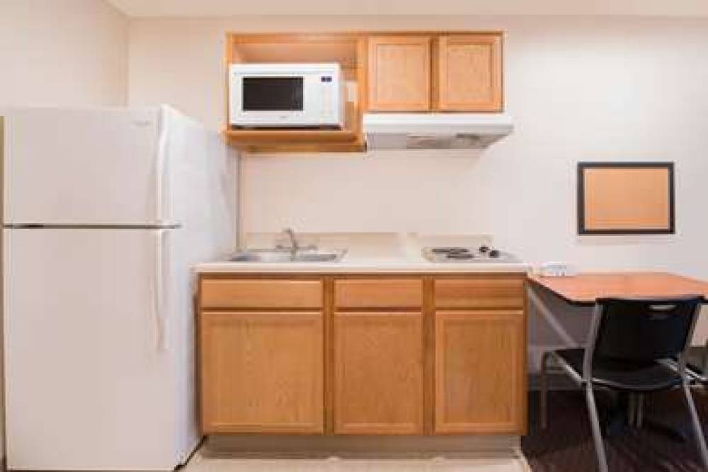 WOODSPRING SUITES COLUMBUS FORT MOO 10