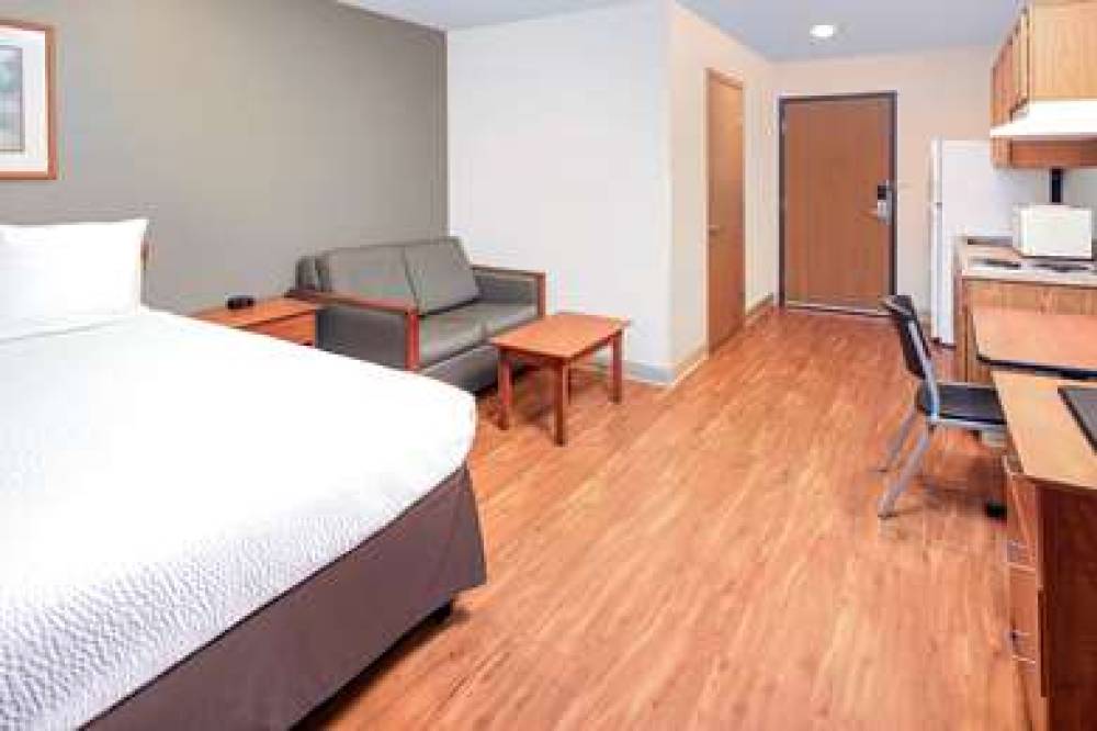 WOODSPRING SUITES COLUMBUS NE I-270 7