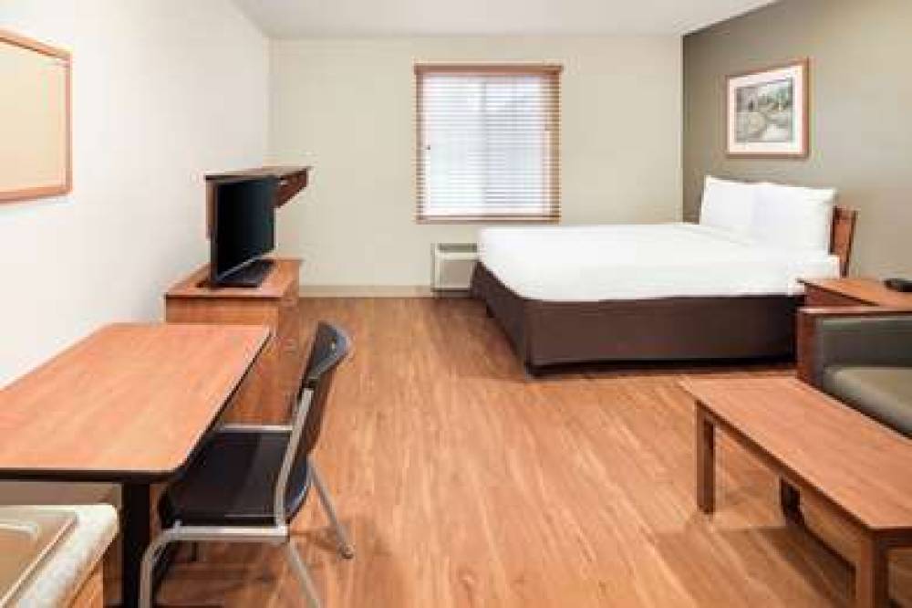 WOODSPRING SUITES COLUMBUS NE I-270 6