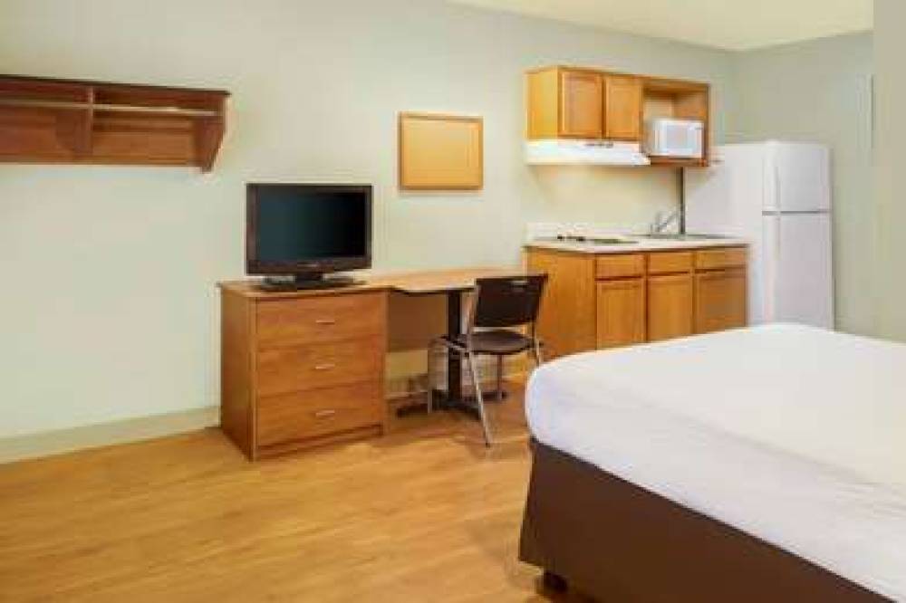 WOODSPRING SUITES COLUMBUS NE I-270 5