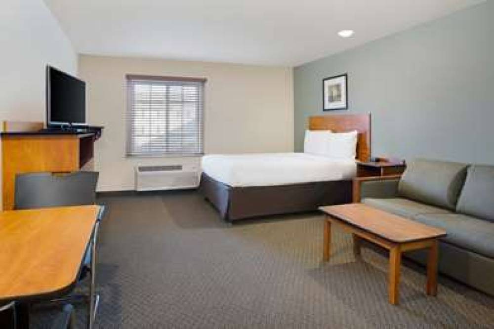 WOODSPRING SUITES COLUMBUS NORTH I- 8