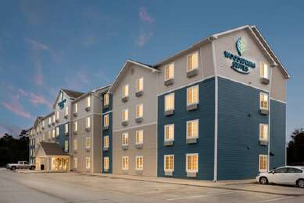 Woodspring Suites Conroe