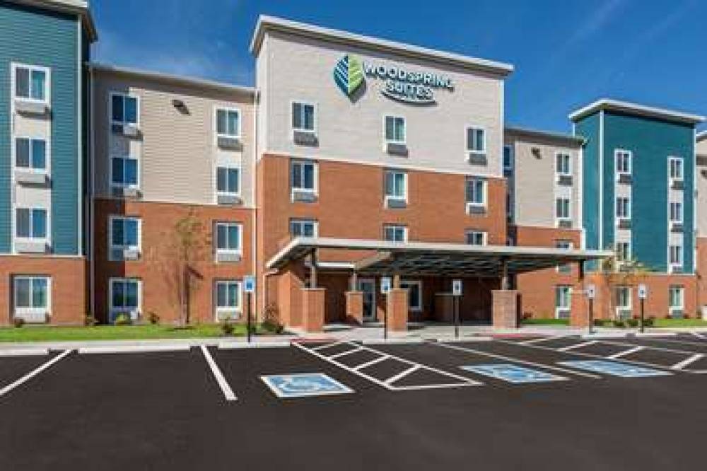 WOODSPRING SUITES DAYTON NORTH 2