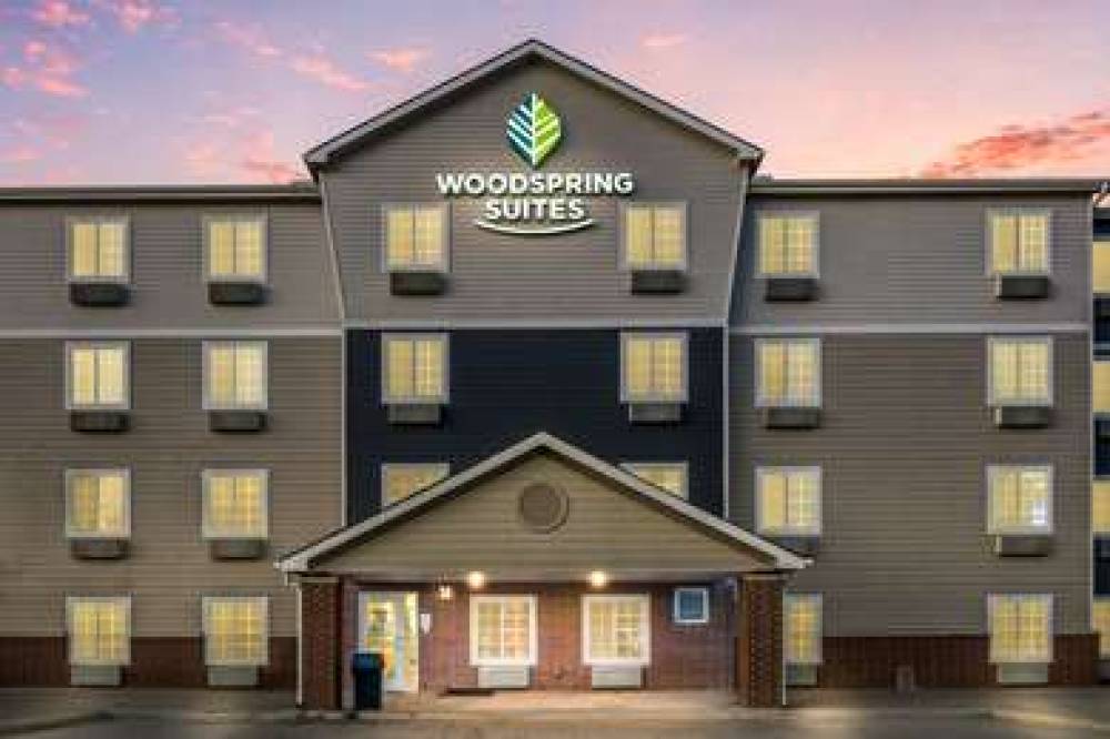 WOODSPRING SUITES DENTON 6