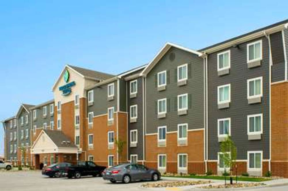 WOODSPRING SUITES FARGO NORTH NEAR 1