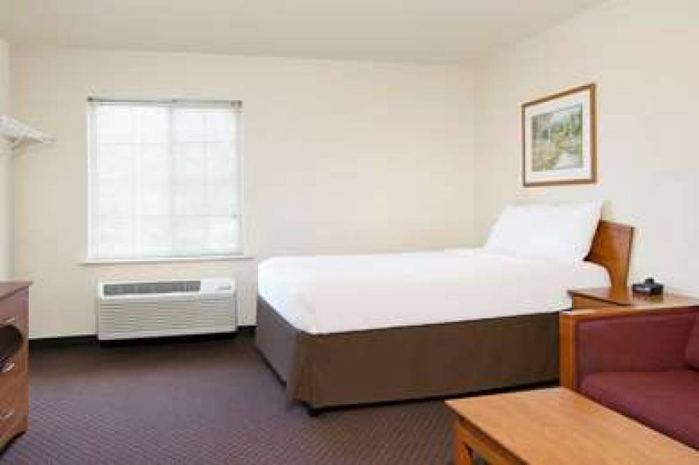 WOODSPRING SUITES FORT WORTH FOREST 8