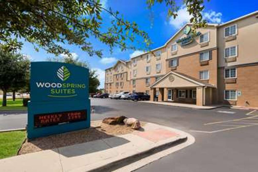 WOODSPRING SUITES FORT WORTH FOSSIL 2