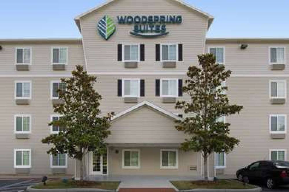 WOODSPRING SUITES GAINESVILLE I-75 1