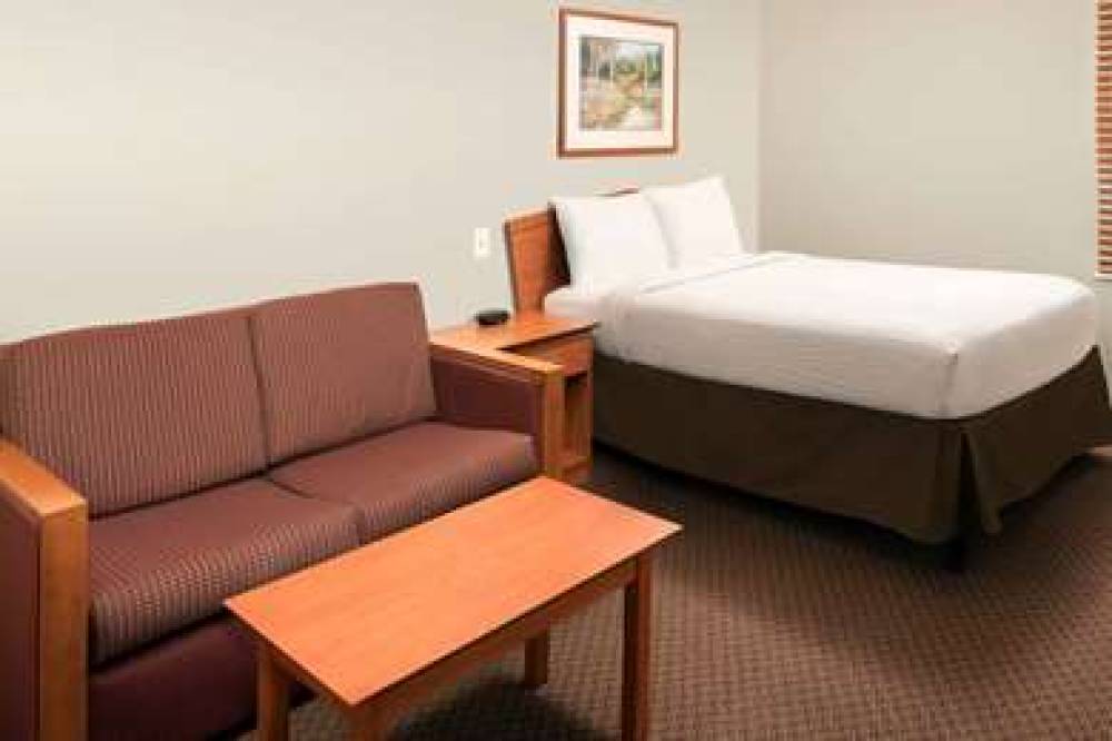 WOODSPRING SUITES GREENVILLE CENTRA 8