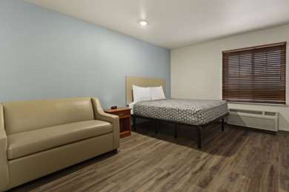 WOODSPRING SUITES GREENVILLE SIMPSO 10