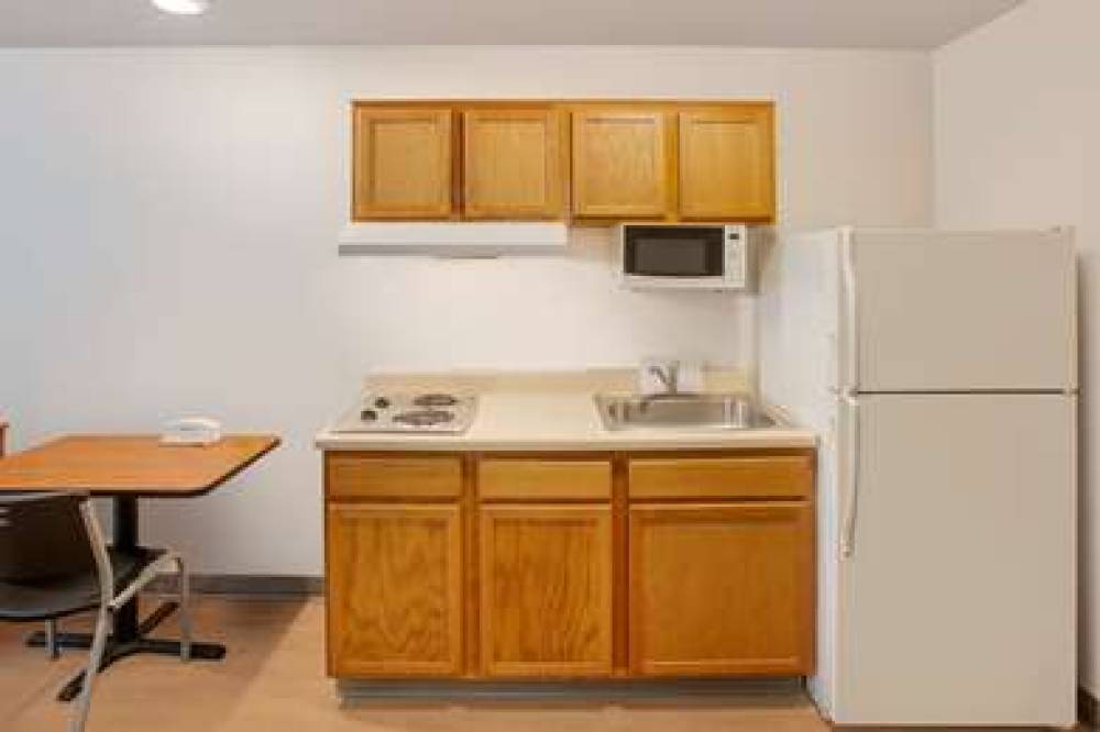 WOODSPRING SUITES HARLINGEN 10