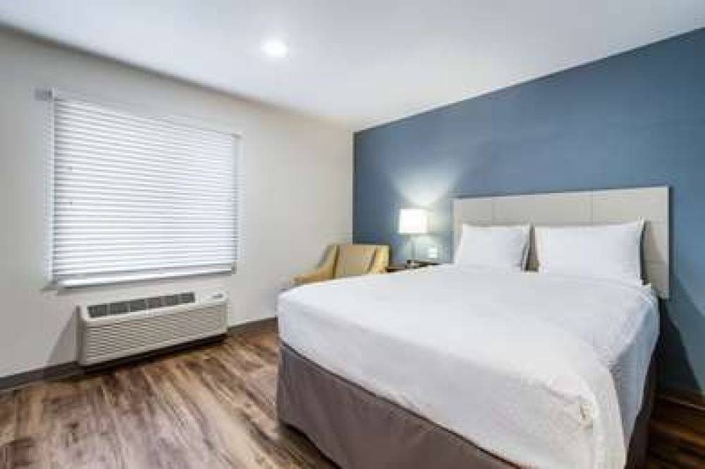 WOODSPRING SUITES HARRISBURG LINGLE 9