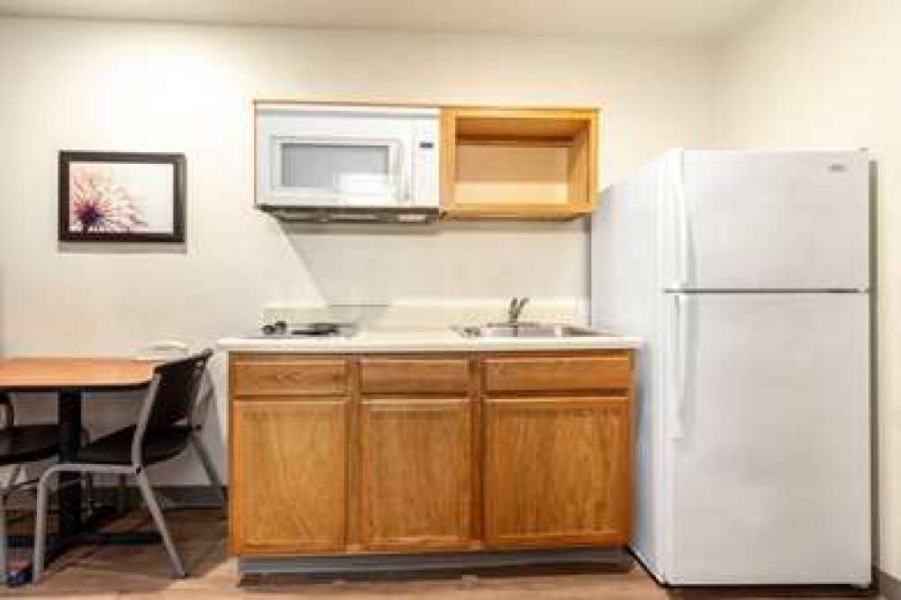 WOODSPRING SUITES HOUSTON BAYTOWN 8