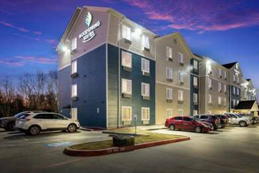 WOODSPRING SUITES HOUSTON LA PORTE 3